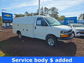 2026 Chevrolet Express Cutaway 3500 1WT