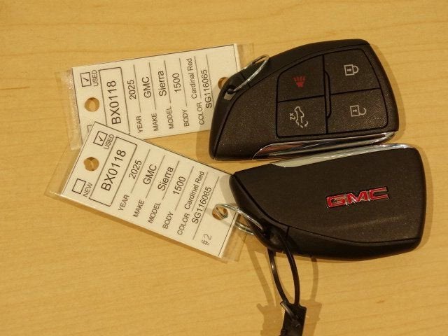 2025 GMC Sierra 1500 Pro