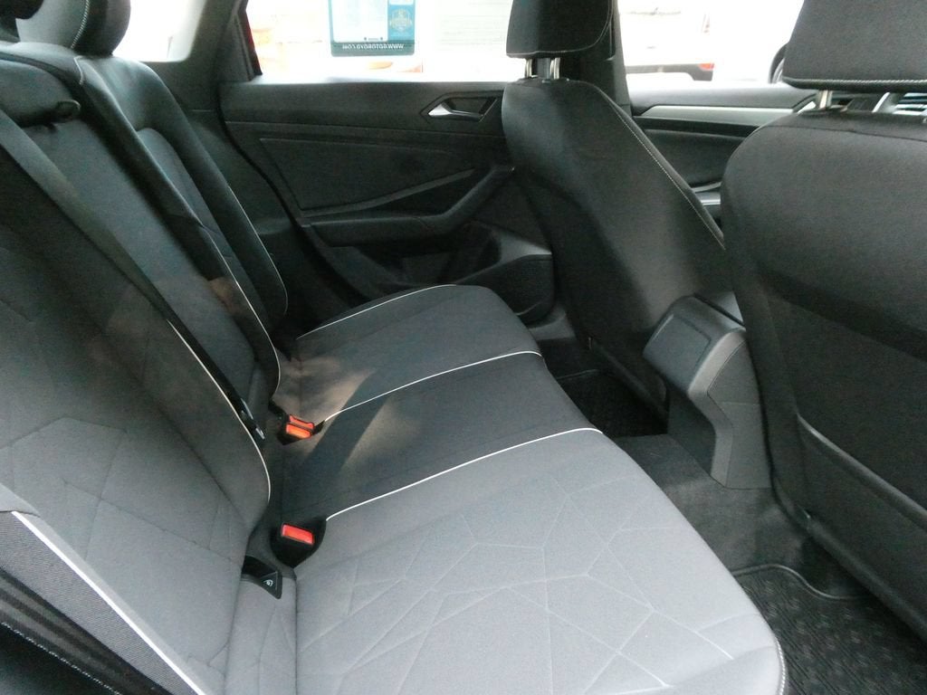 2025 Volkswagen Jetta Sport