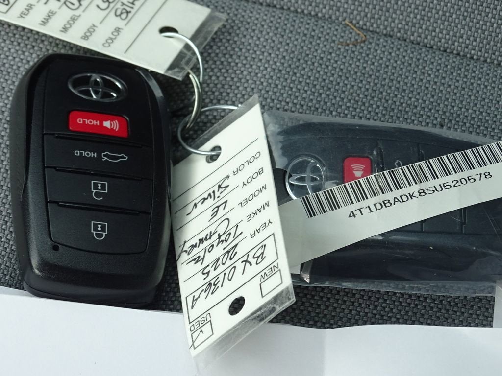 2025 Toyota Camry LE