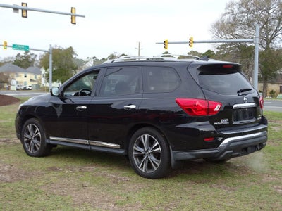2020 Nissan Pathfinder Platinum