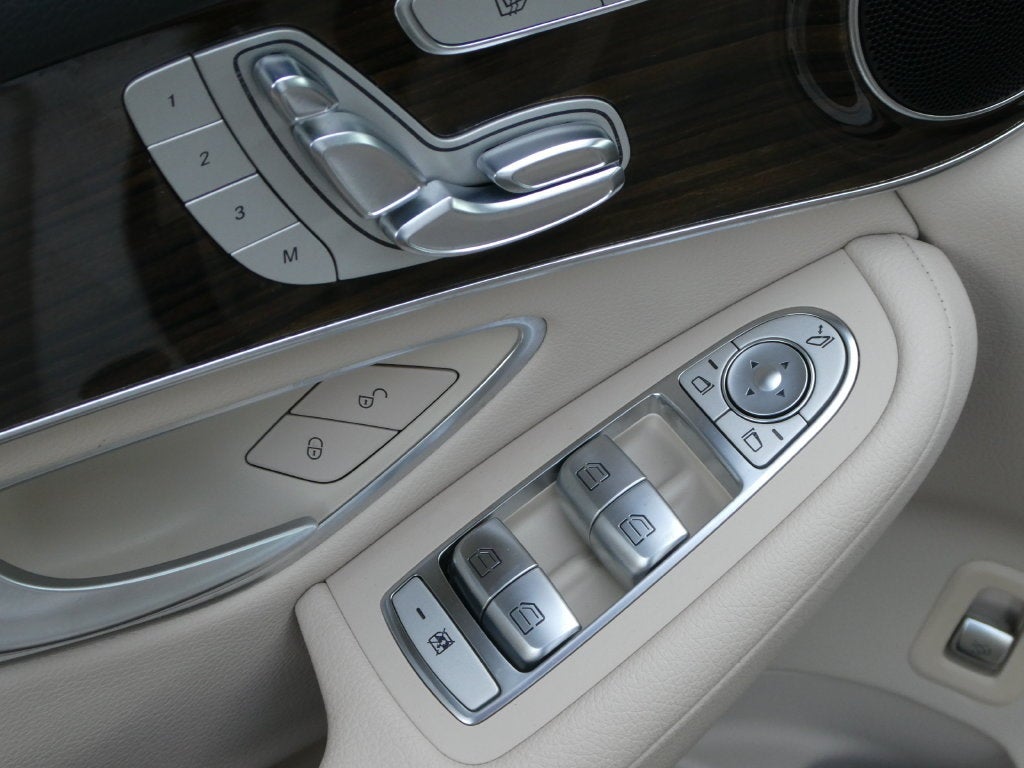 2017 Mercedes-Benz GLC GLC 300